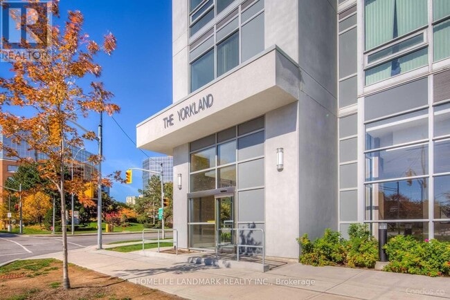 Building Photo - 275 Yorkland Rd