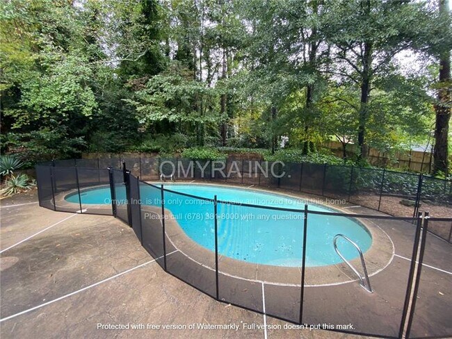 Building Photo - 1275 Land O Lakes Dr