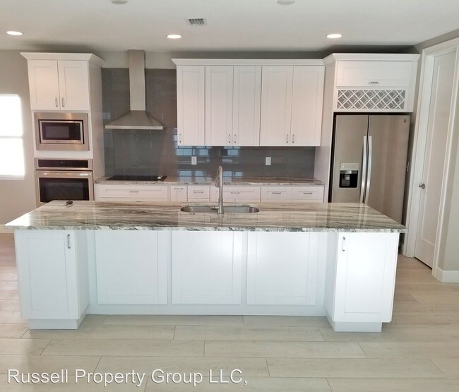 Foto del edificio - 4 br, 2.5 bath House - 227 46th Ave N