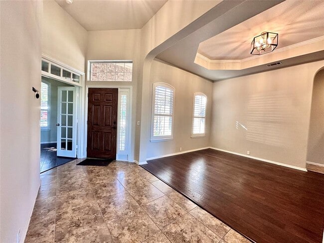 Building Photo - 136 Mountain Laurel Way