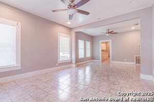 Building Photo - 940 SW 36th St