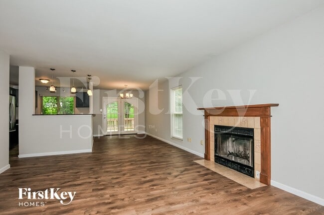 Building Photo - 154 Bramblewood Dr
