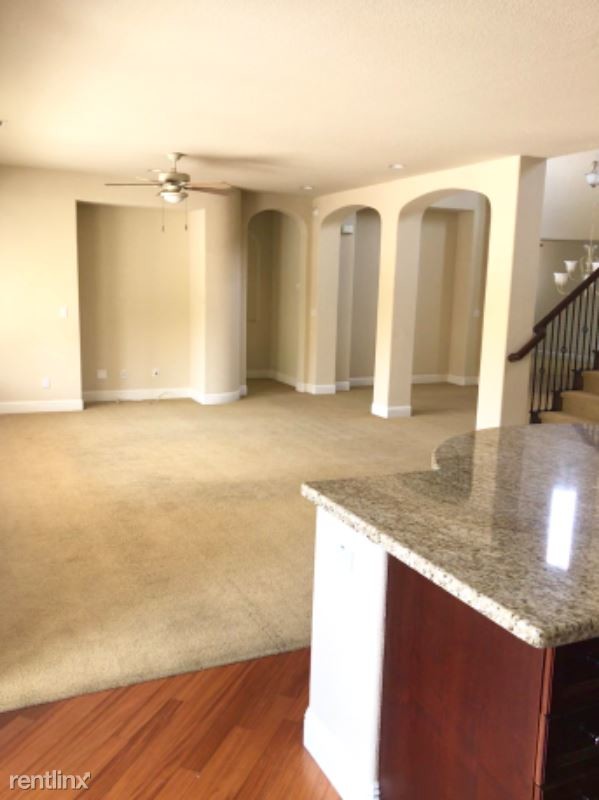 Building Photo - 4 br, 4 bath House - 383 Carpenter Hill Rd