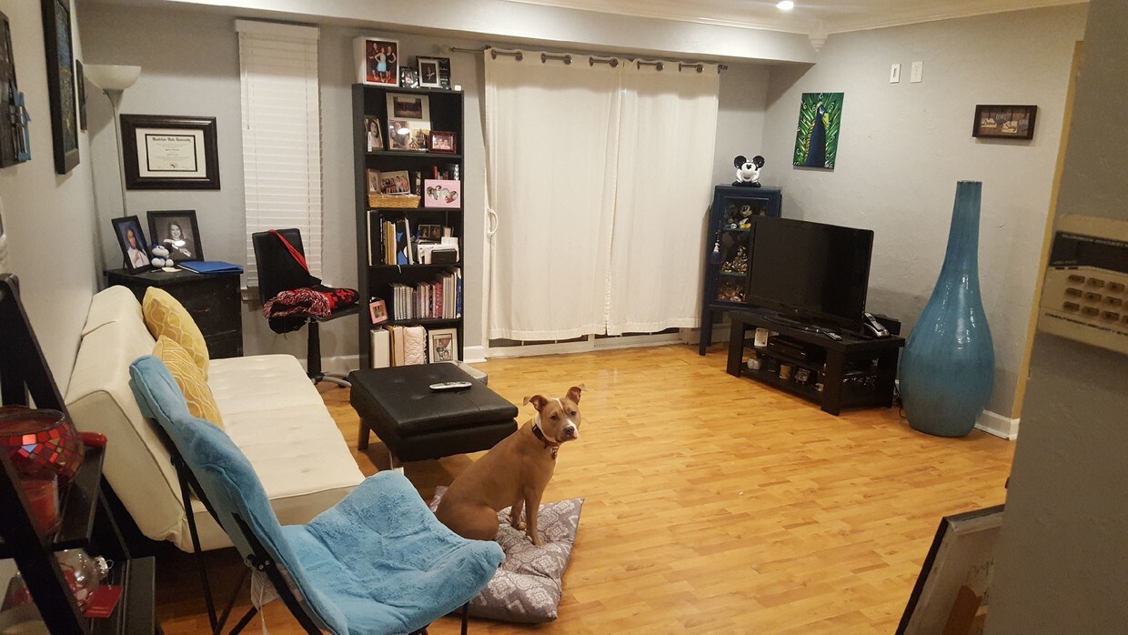 755 Summer Ave, Newark, NJ 07104 Condo for Rent in Newark, NJ