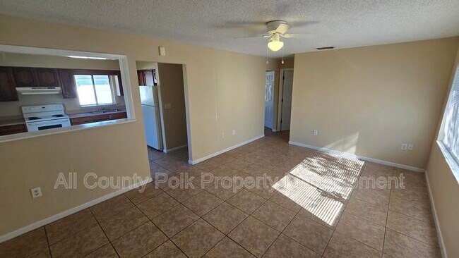 Foto del edificio - 246 Leelon Rd