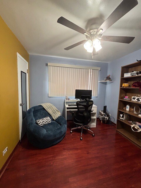 Foto del edificio - 4441 S Kilpatrick Ave