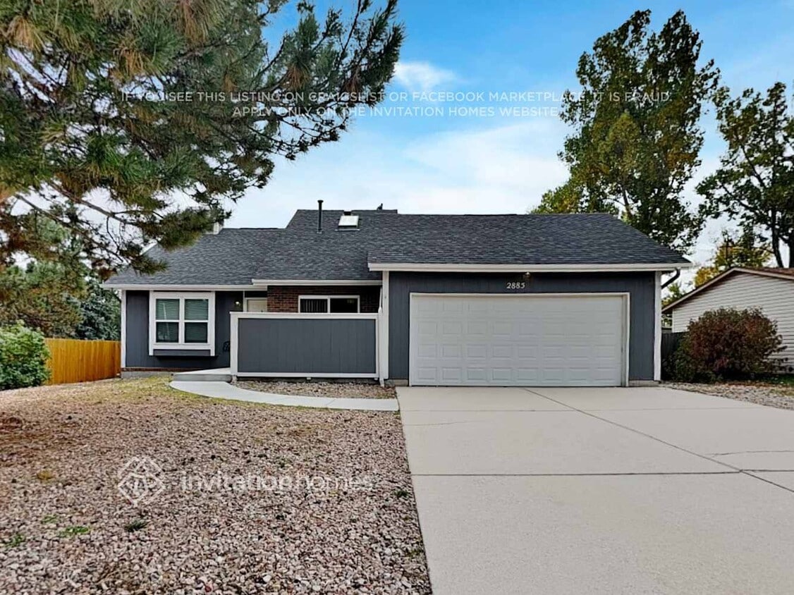 Primary Photo - 2885 Mirage Dr