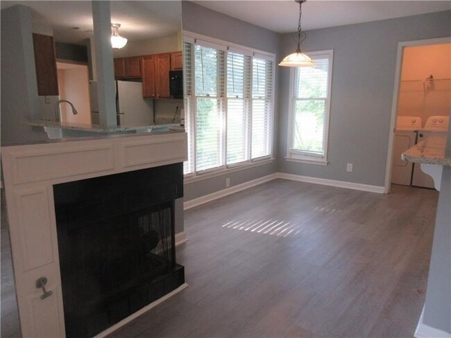 Building Photo - 1103 Garden Ct