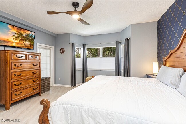 Foto del edificio - 1018 Woodshire Ln