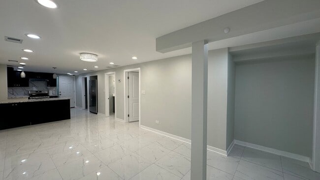 Foto del edificio - 5405 N Campbell Ave