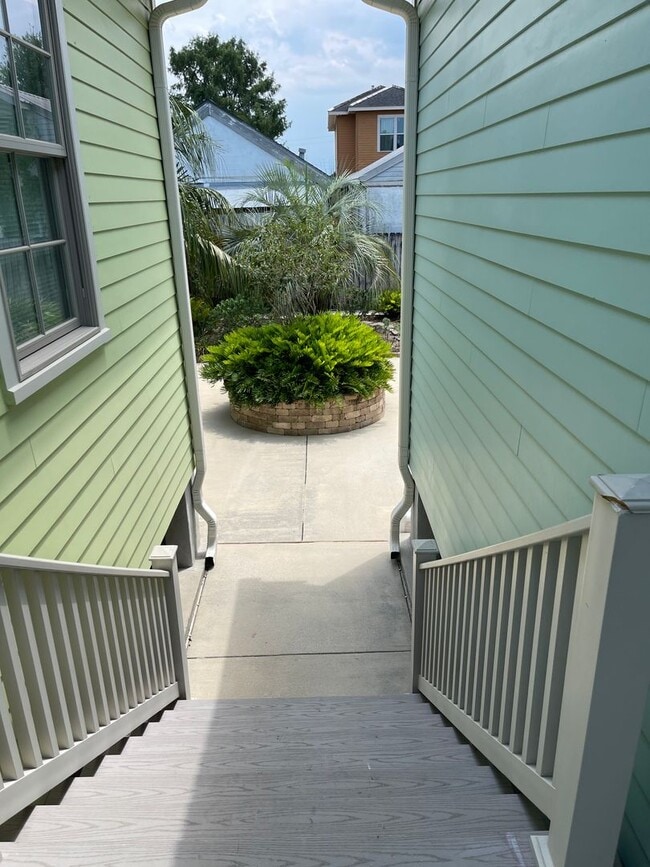 Photo - 2BD/2BA Uptown near Tulane Townhome
