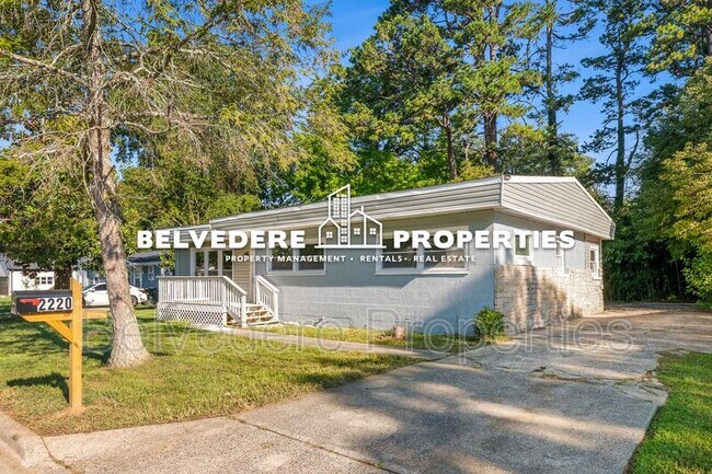 Foto del edificio - 2220 Bradley St