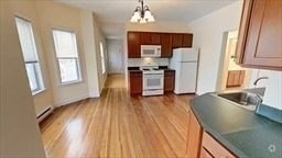 Building Photo - 72 Grampian Way