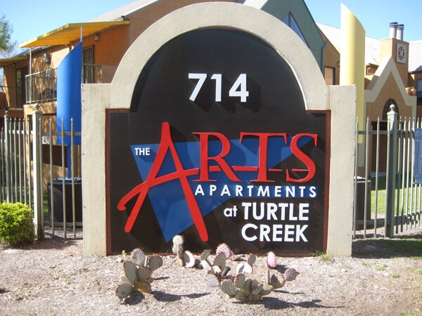 The Arts Apartments At Turtle Creek Austin Tx Apartments Com