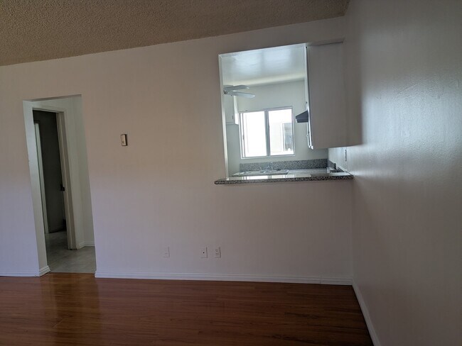 Foto del edificio - 20415 Anza Ave