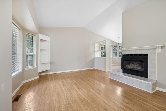 Foto del edificio - 1012 Irving St SW