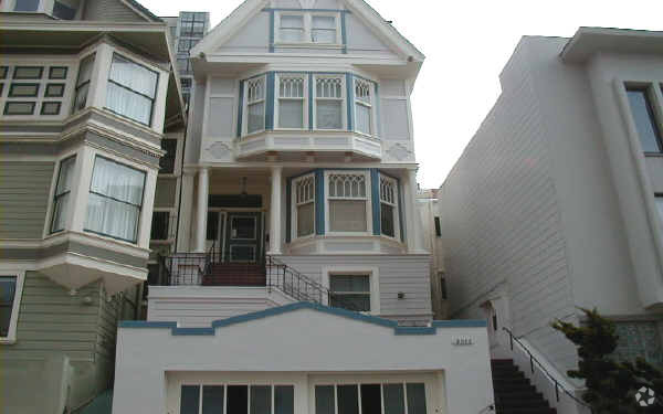Building Photo - 2011 Vallejo St