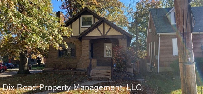 Building Photo - 3 br, 1.5 bath House - 6620 Highland Avenue,