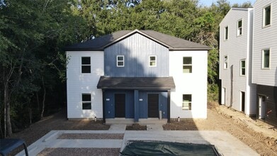 Building Photo - 9439 Radio Rd