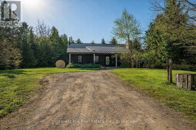 Photo du bâtiment - 569300 Side Rd 6