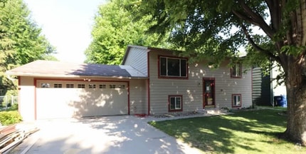 Building Photo - 5113 S Drexel Dr