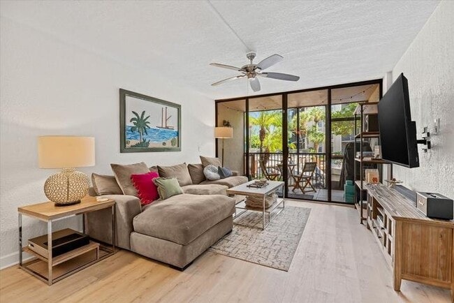Photo - 21 Royal Palm Way (Boca Raton, FL) Apartment