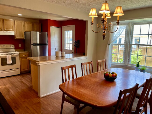 Building Photo - 337 Gundry Dr