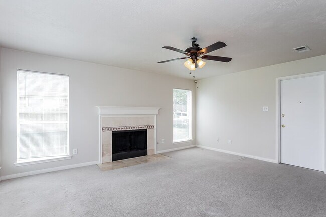 Building Photo - 17806 Oakland Mills Dr