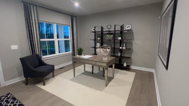 Sala flexible de entrada - 425 Greenstead Dr