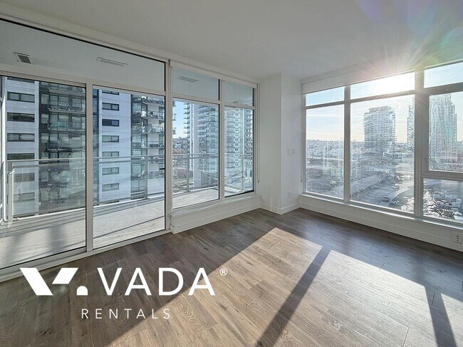 Photo du bâtiment - Lumina Alpha 2 BR APT Rental 703-2288 Alpha Ave Burnaby: VADA
