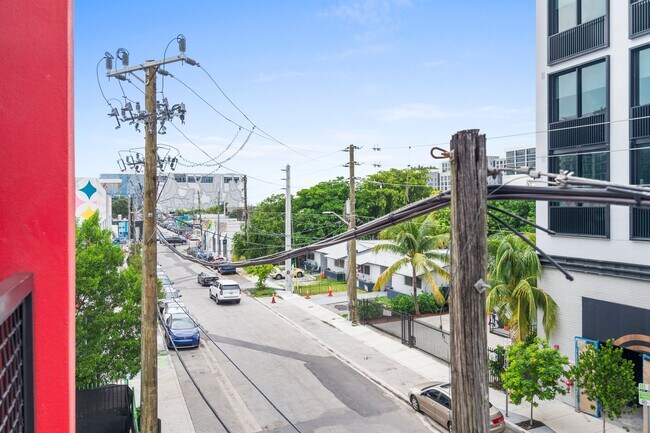 Foto del edificio - 136 NW 26th St