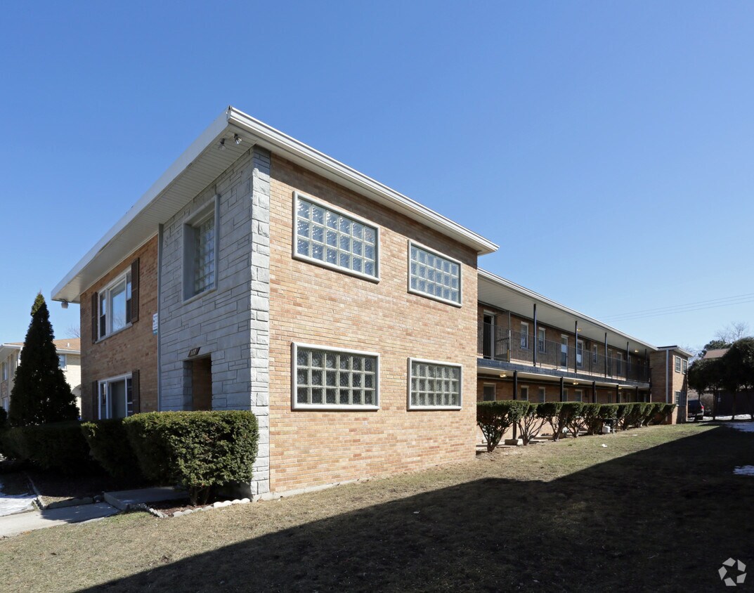 Primary Photo - Dolores Place Apartments