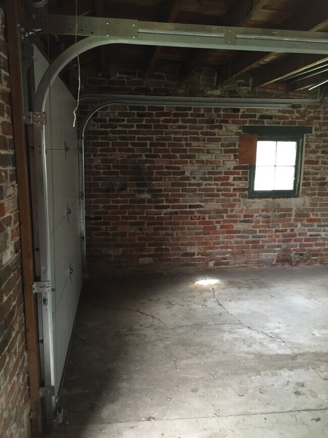 Foto del edificio - Ranch House for Rent