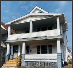 Building Photo - 13513 Benwood Ave