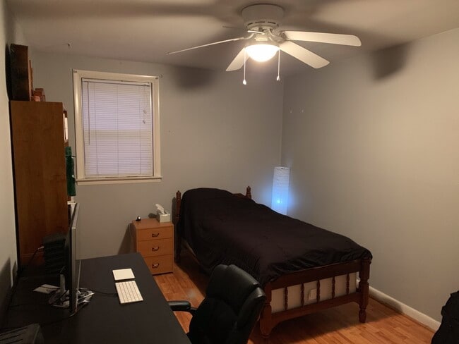 Photo - 1620 Loney St Apartment