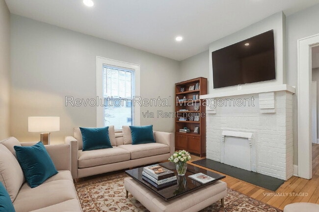 Photo - 2034 Cambridge Avenue Apartment