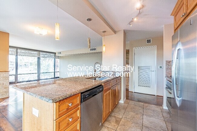Building Photo - 4808 N 24th St