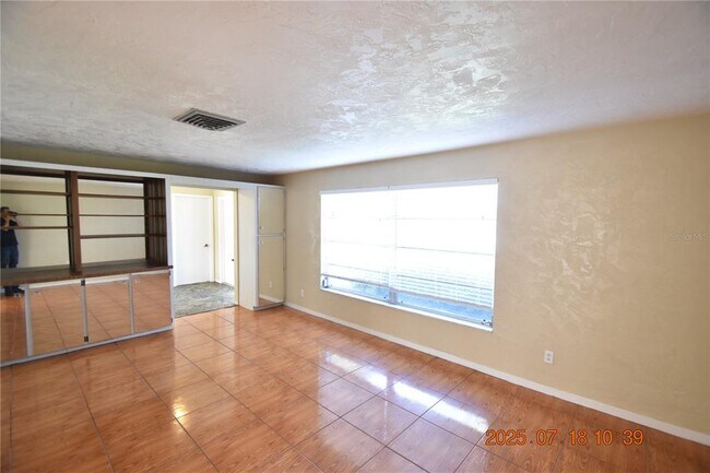 Foto del edificio - 4430 40th St S
