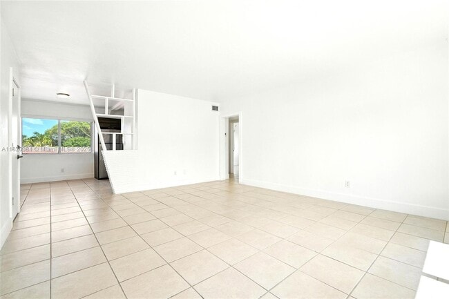 Building Photo - 732 82nd St