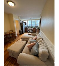 Building Photo - 332 Beacon St