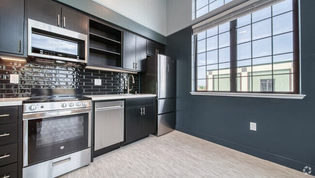 Building Photo - 2267 Springfield Dr