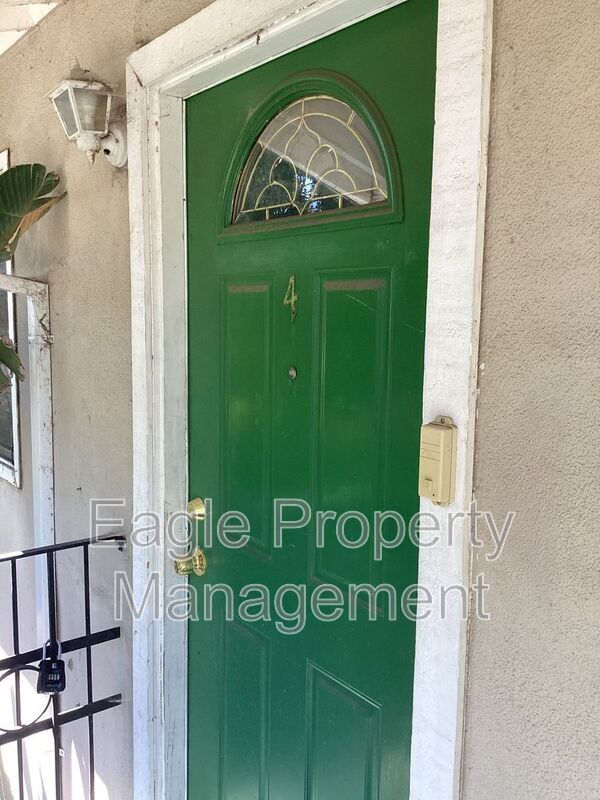 Foto del edificio - 1443 Hood Rd