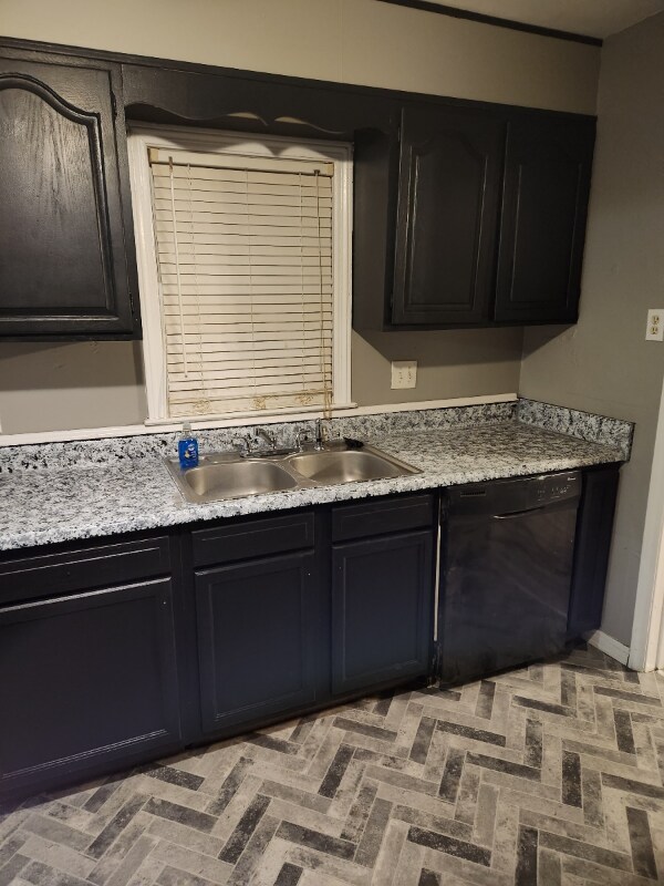 Foto del edificio - 2216 Clement St