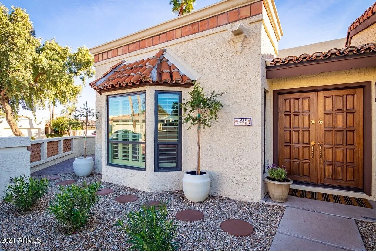 Primary Photo - 4615 E Monte Way