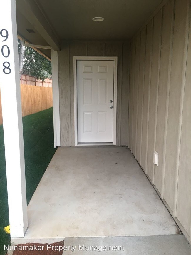 Foto del edificio - 908 22nd St