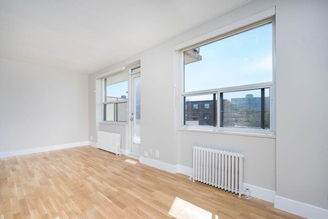 Building Photo - 25 Eccleston Dr