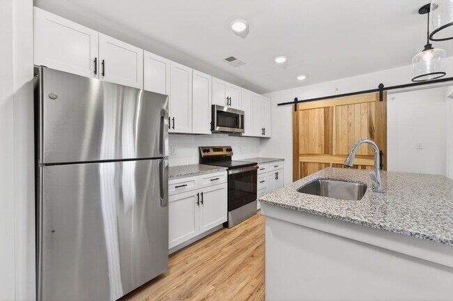 Foto del edificio - The Addenbrook Apartments