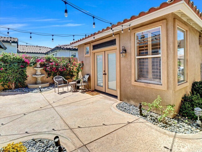 Building Photo - 77573 Ashberry Ct