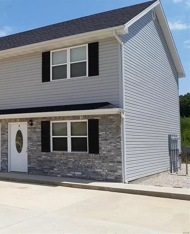 Building Photo - 24400 Sounder Ln