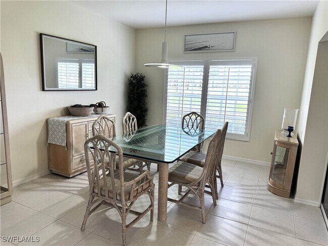 Foto del edificio - 28044 Cavendish Ct